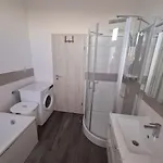 3 Apartamento *