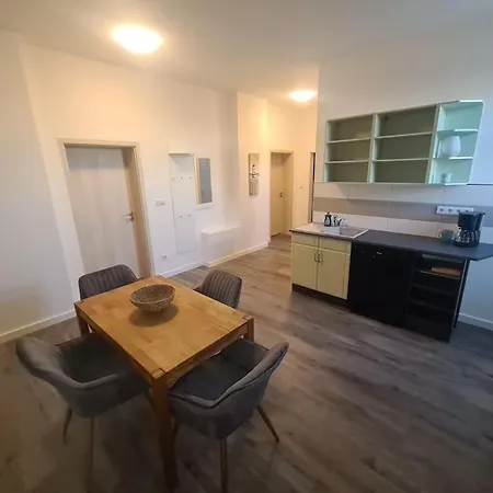 Apartamento 3 *